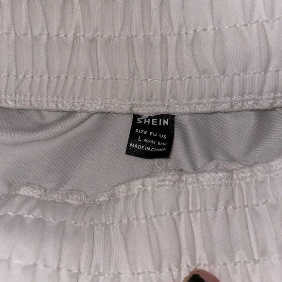 White Shein Shorts - Picture 3 of 3